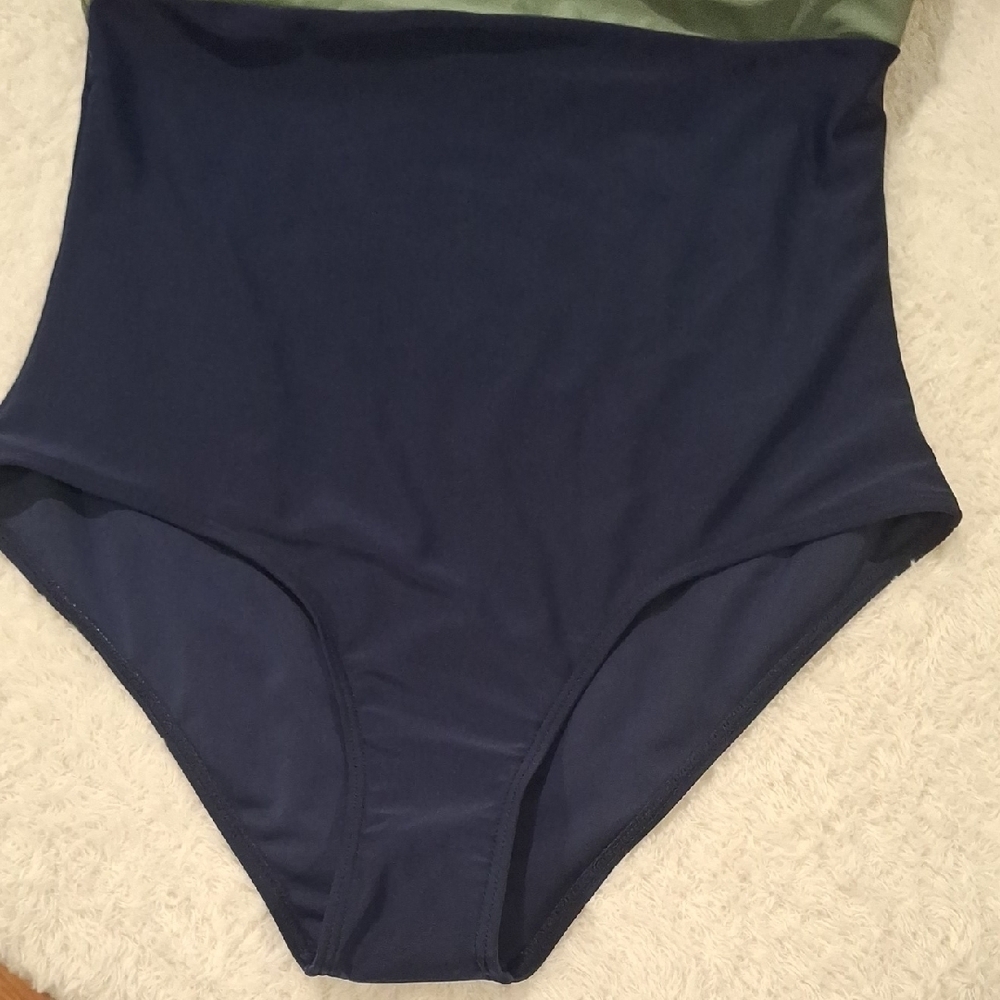 Green and Pink One-Piece Swimwear with Classic Design Size M - Picture 2 of 7